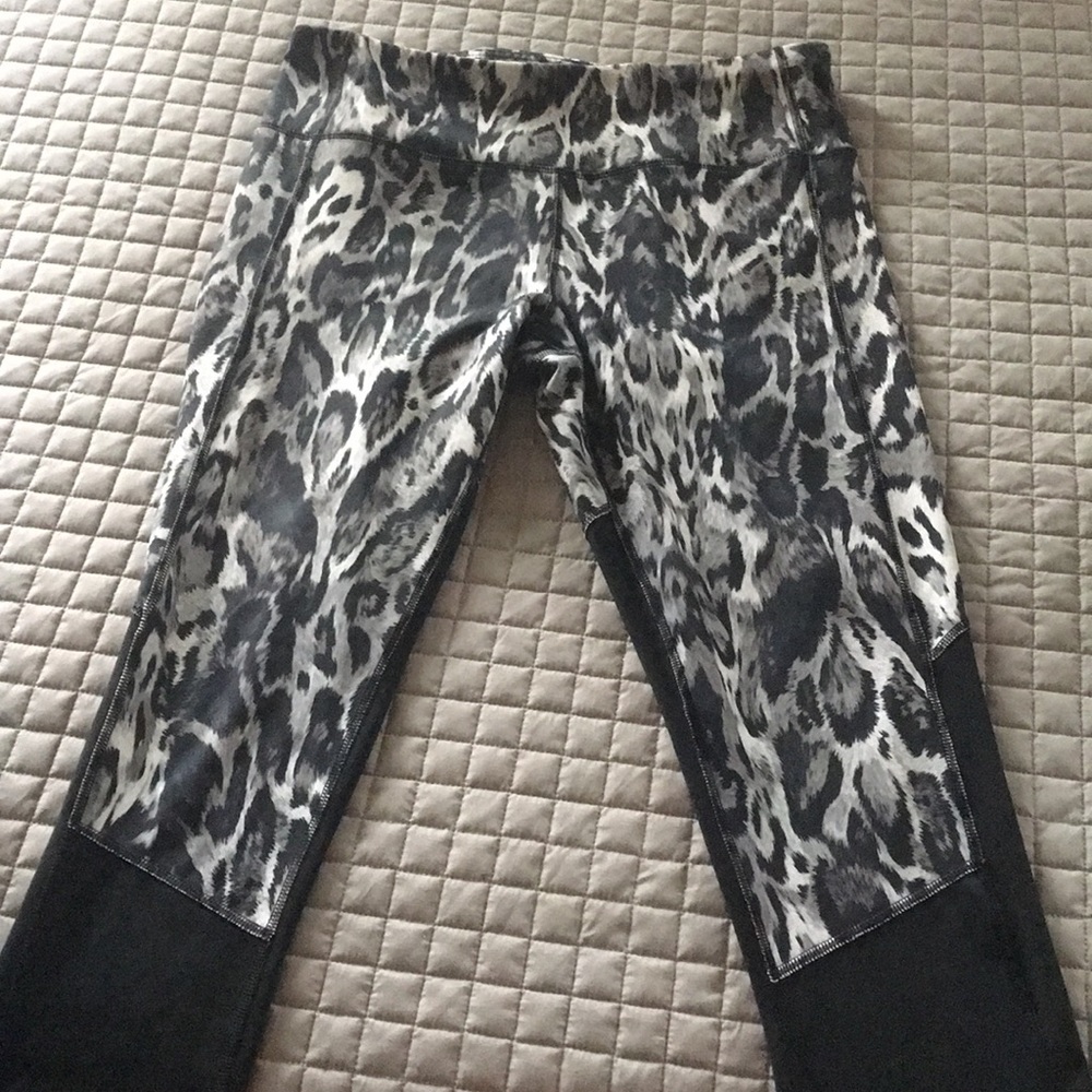 Workout pants. 90Degree